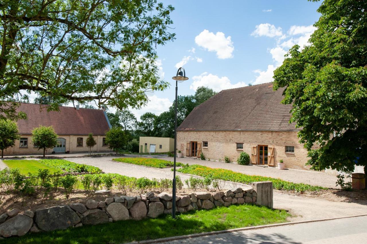 Feldgang Ein Gaestehaus! Upahl Exterior foto